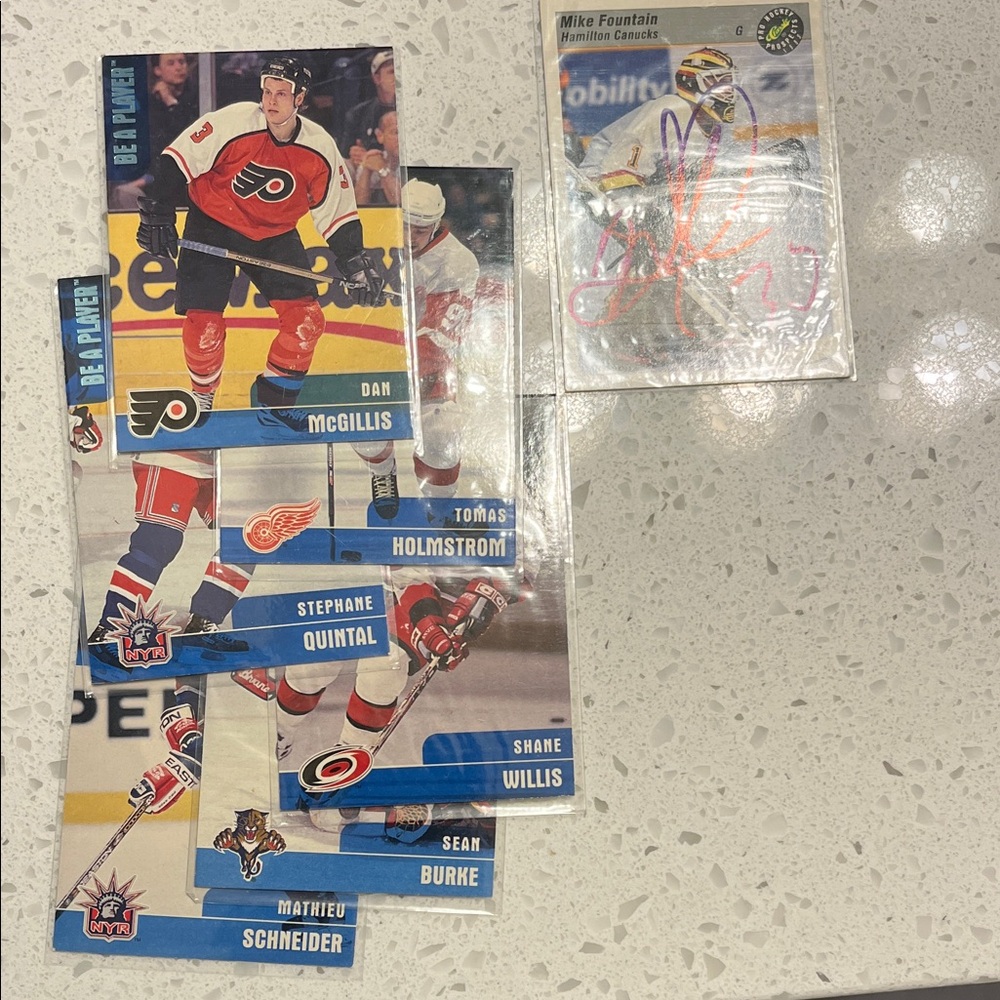 Vintage Hockey Trading Cards Lot - Flyers, Red & White Jerseys